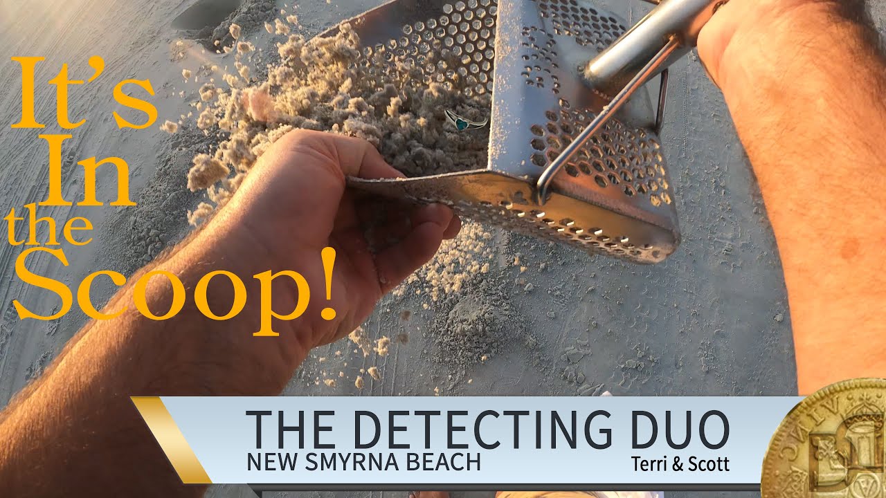 s01 e06 - It's in the scoop! Rings! Coins! Beach Metal Detecting New Smyrna Beach